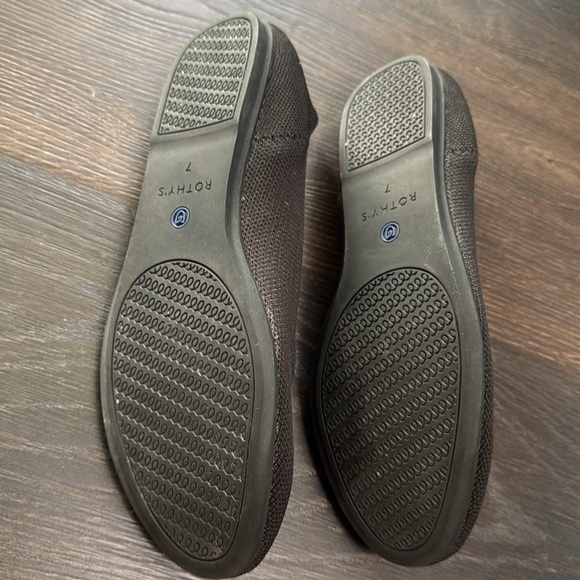 Rothy’s Women’s Round Toe Black Knit Ballet Flats Size 7 - Picture 2 of 4